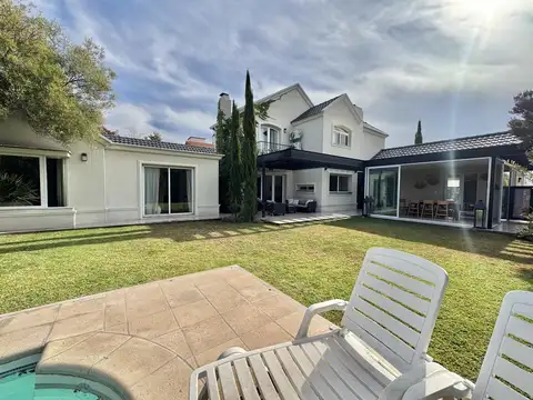 Casa en Venta en Mendoza, Capital