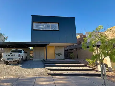 Casa en Venta en Chacras de Coria, Luján de Cuyo