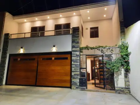 Casa en Venta en Quinta Sección, Mendoza