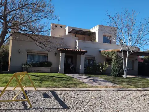 Casa en Venta en Lujan de Cuyo, Luján de Cuyo