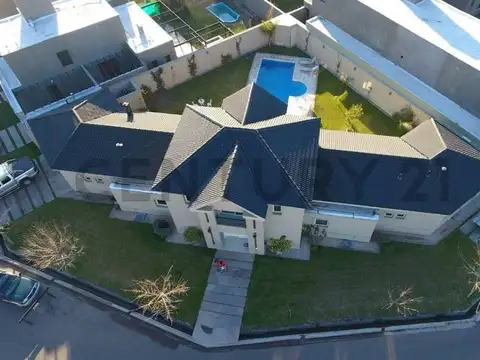 Casa en Venta en Villa Nueva de Guaymallen, Guaymallén