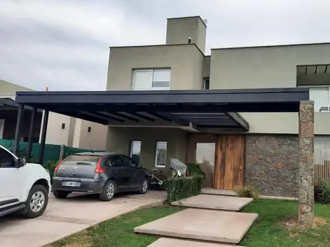 Casa en Venta en Rodeo de la Cruz, Guaymallén