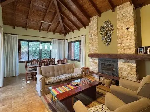 Casa en Venta en Chacras de Coria, Luján de Cuyo