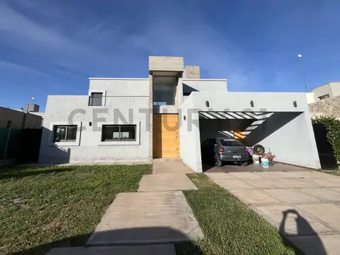 Casa en Venta en Rodeo de la Cruz, Guaymallén