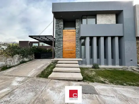 Casa en Venta en Mendoza, Capital