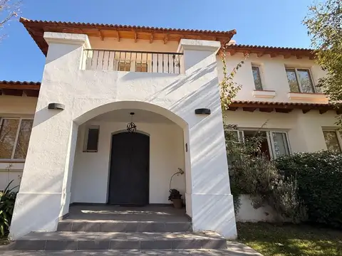 Casa en Venta en Lujan de Cuyo, Luján de Cuyo