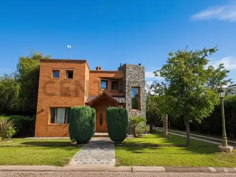 Casa en Venta en Vistalba, Lujan de Cuyo