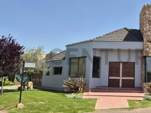 Casa en Venta en Lujan De Cuyo, Lujan de Cuyo