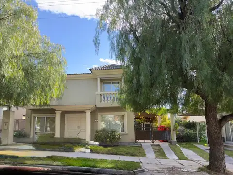 Casa en Venta en Mendoza, Capital