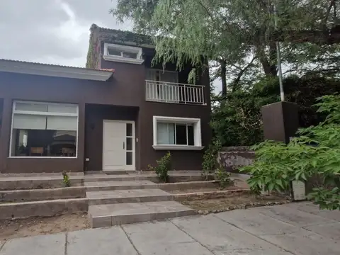 Casa en Venta en Mendoza, Capital