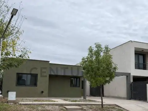 Casa en Venta en General Gutierrez, Maipu