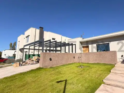 Casa en Venta en Lujan De Cuyo, Lujan de Cuyo