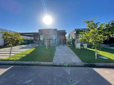 Casa en Venta en Lujan de Cuyo, Luján de Cuyo