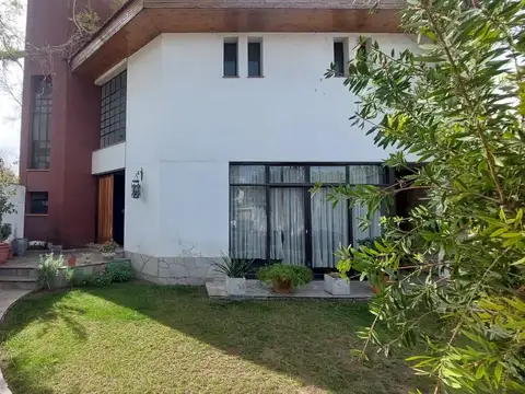 Casa en Venta en Quinta Sección, Mendoza