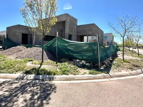 Casa en Venta en Lujan de Cuyo, Luján de Cuyo