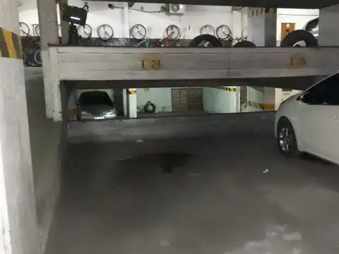 Cochera en Venta en Abasto, Rosario