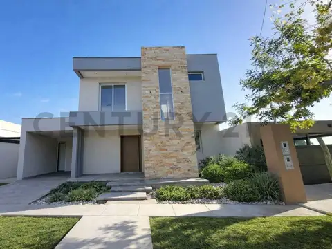 Casa en Venta en Mayor Drummond, Lujan de Cuyo
