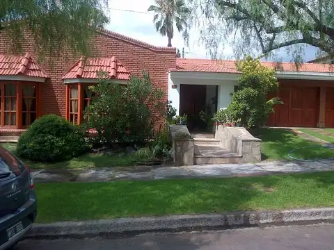 Casa en Venta en Mendoza, Capital