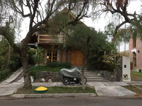 Casa en Venta en Mendoza, Capital