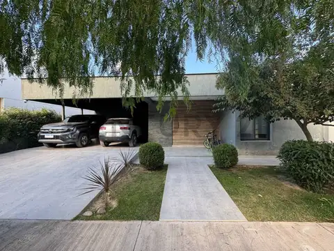 Casa en Venta en Lujan de Cuyo, Luján de Cuyo