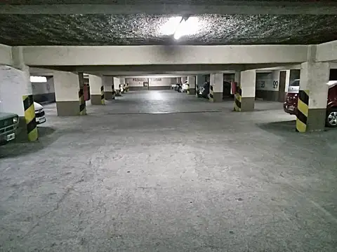 Cochera en Venta en Mendoza, Capital