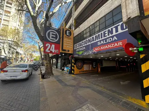 Cochera en Venta en Mendoza, Capital