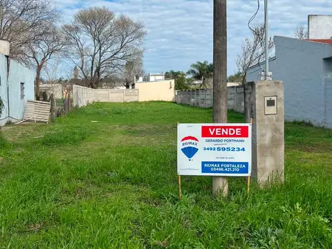 Terreno en Venta en Felicia, Las Colonias