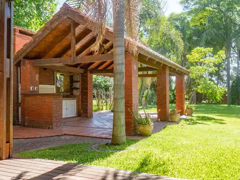 Casa en Venta en Pueblo Esther, Rosario