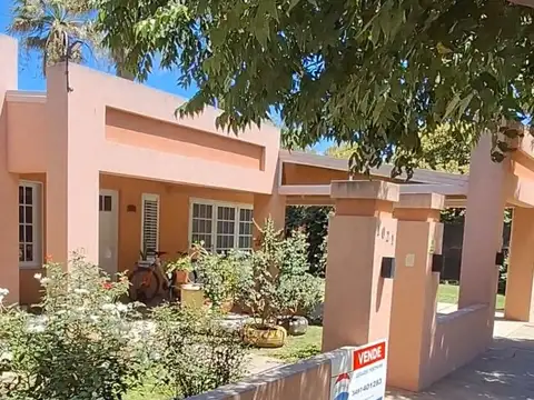 Casa en Venta en Sarmiento, Las Colonias