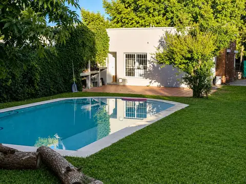 Casa en Venta en Roldan, San Lorenzo