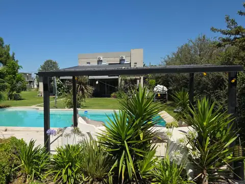 Casa en Venta en Oliveros, Iriondo