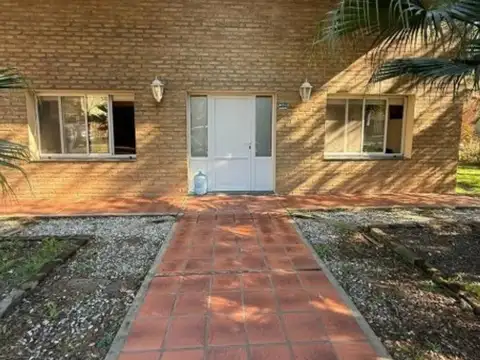 Casa en Venta en Oliveros, Iriondo