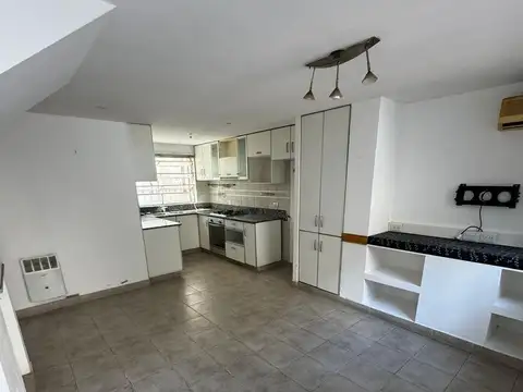 Casa en Venta en Azcuenaga, Rosario