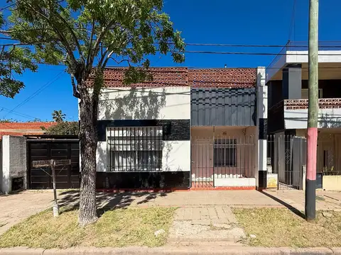 Casa en Venta en Villa Gobernador Galvez, Rosario