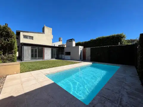 Casa en Venta en Alvear, Rosario