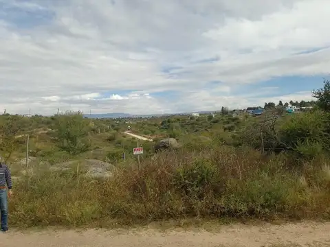 Terreno en Venta en Villa Parque Siquiman, Punilla