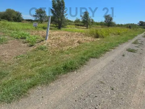 Terreno en Venta en Villa Esquiu, Capital