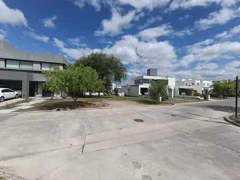 Terreno en Venta en Countries y Barrios Cerrados en Cordoba Capital, Capital