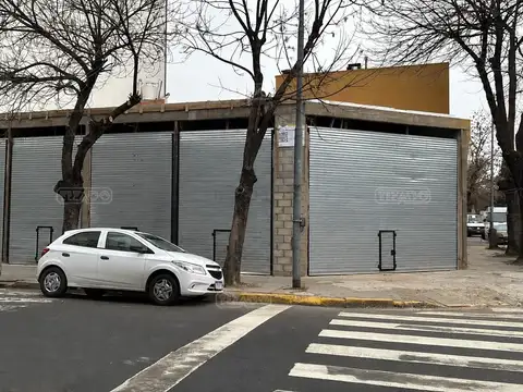 Local en Alquiler en Parque Patricios, CABA