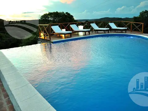 Hotel en Venta en Las Rabonas, San Alberto
