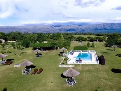 Hotel en Venta en Nono, San Alberto