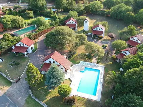 Hotel en Venta en Santa Rosa de Calamuchita, Calamuchita