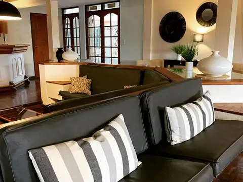Hotel en Venta en Villa Carlos Paz, Punilla