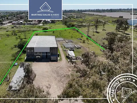Galpón en Venta en Malvinas Argentinas, Colón