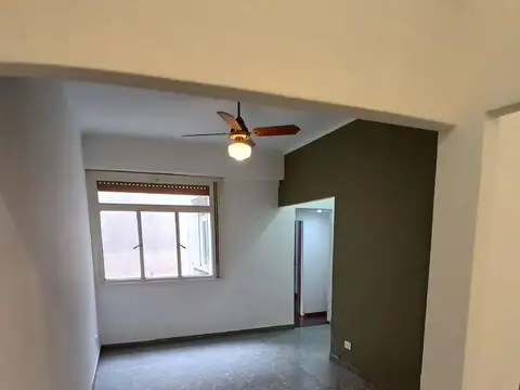 Departamento en Alquiler en Monte Castro, Capital Federal