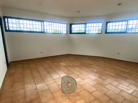 Oficina en Alquiler en Villa Belgrano, Cordoba
