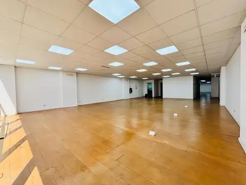 Oficina en Venta en Parque Patricios, Capital Federal