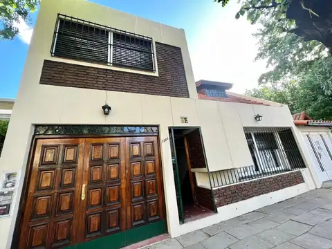Casa en Alquiler en Castelar Sur, Castelar