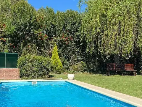 Casa en Alquiler en Echeverria Del Lago, Countries y Barrios Cerrados en Esteban Echeverria