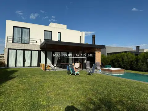 Casa en Alquiler en Terralagos, Canning